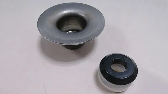 Tkii Model Bearing Housing for Idler Roller with Plastic Seal& Metal Cover